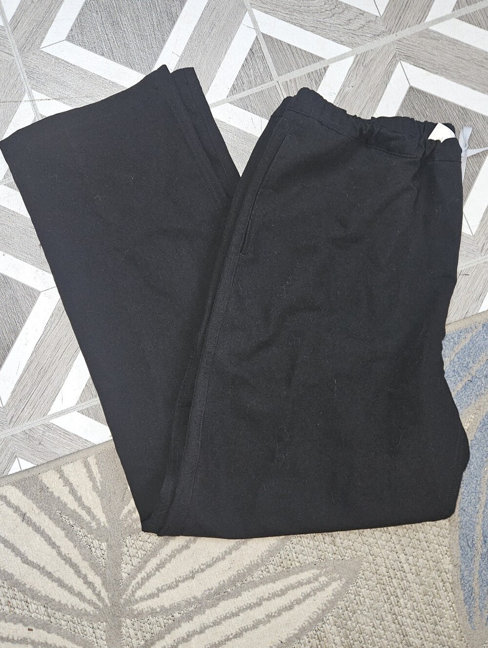 Black Figs Pants